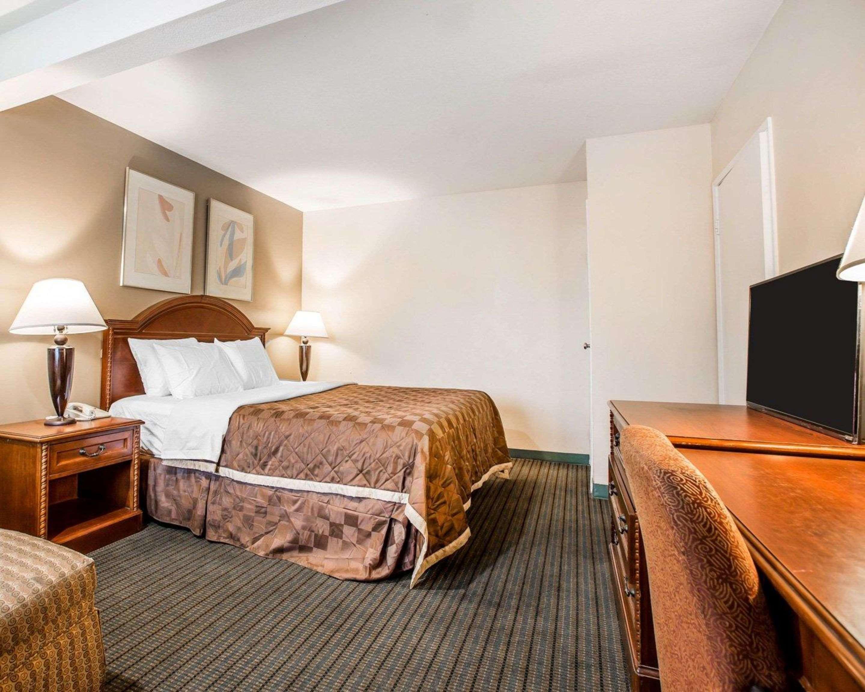 Rodeway Inn South Gate - Los Angeles South Екстериор снимка
