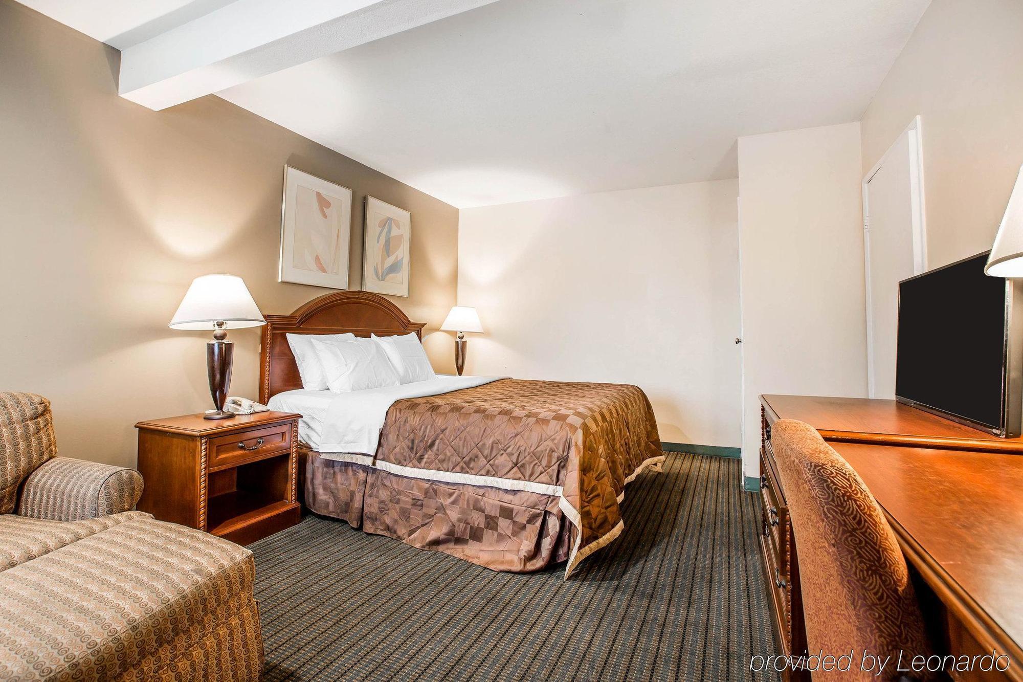 Rodeway Inn South Gate - Los Angeles South Екстериор снимка